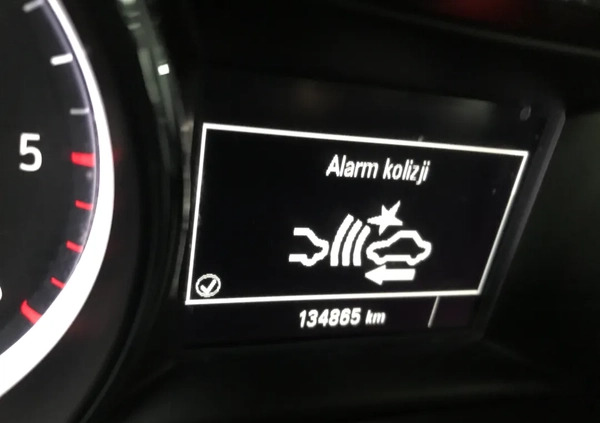 Opel Insignia cena 69900 przebieg: 134000, rok produkcji 2019 z Kostrzyn małe 211